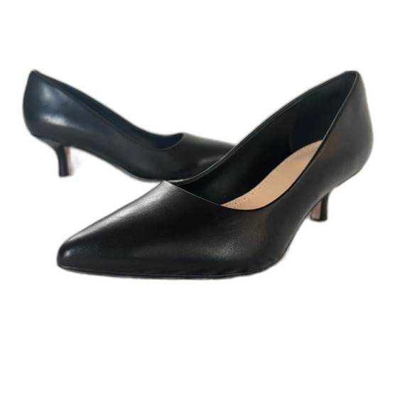 Clarks Shoes - Clarks Violet55 Rae Smooth Black Leather Pointed Toe Kitten Heel Pumps